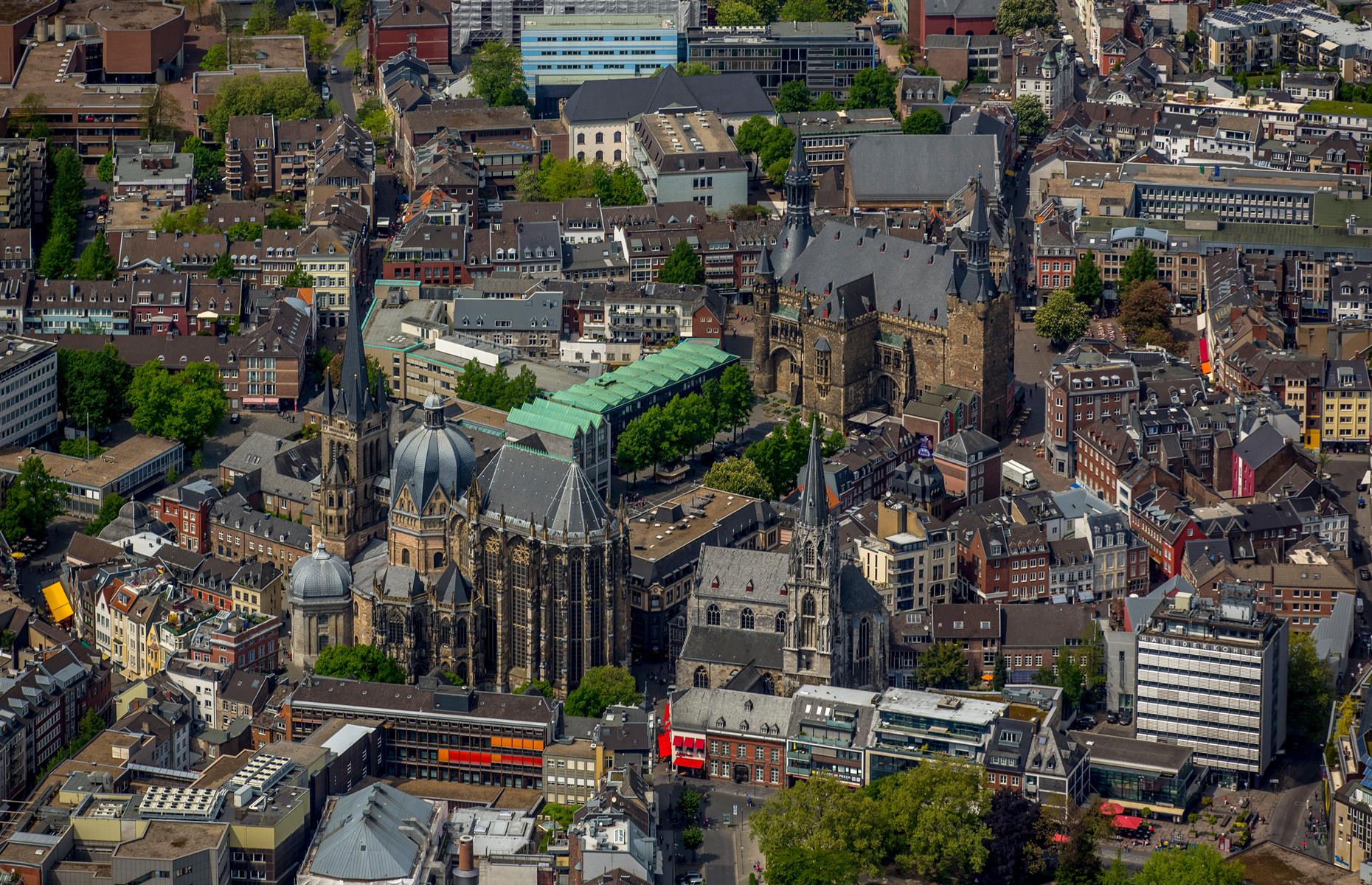 Now: Aachen Cathedral
